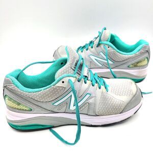 NEW BALANCE RUNNING SHOES/ATHLETIC W1540SG2 SILVER/ Mint Green - SIZE 8 us
